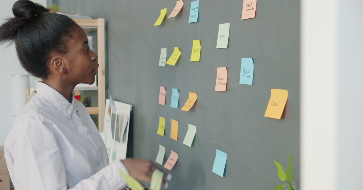 Redmine Svn Pre-commit hook script